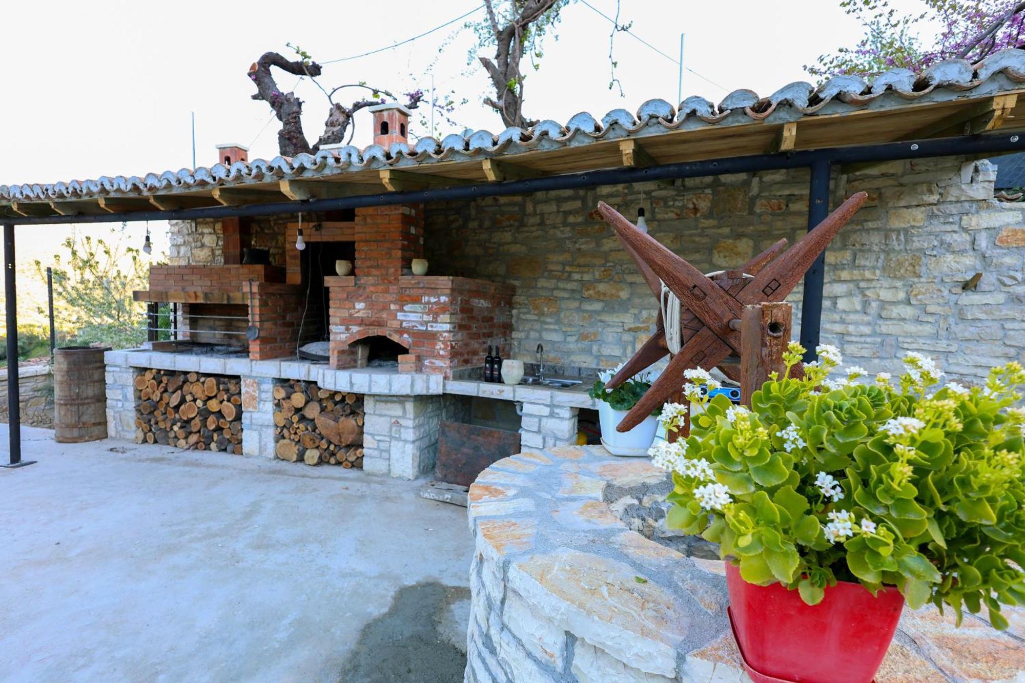 Villa Shpiragu Village Experience Берат Екстер'єр фото