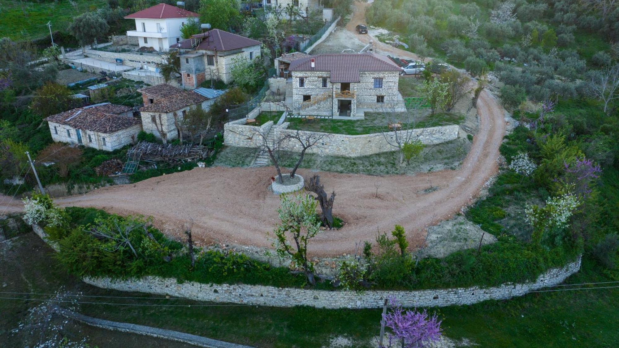 Villa Shpiragu Village Experience Берат Екстер'єр фото