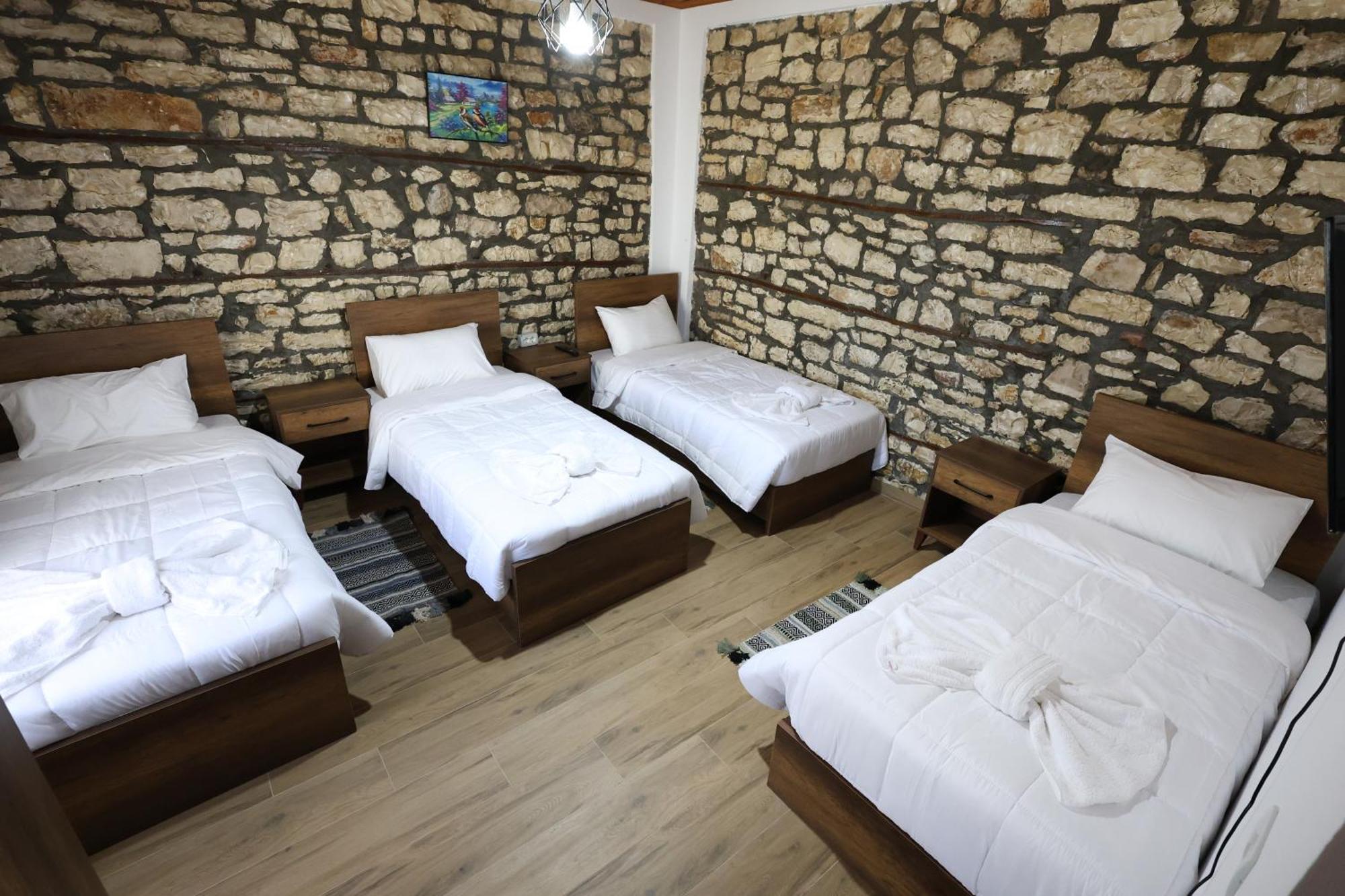 Villa Shpiragu Village Experience Берат Екстер'єр фото