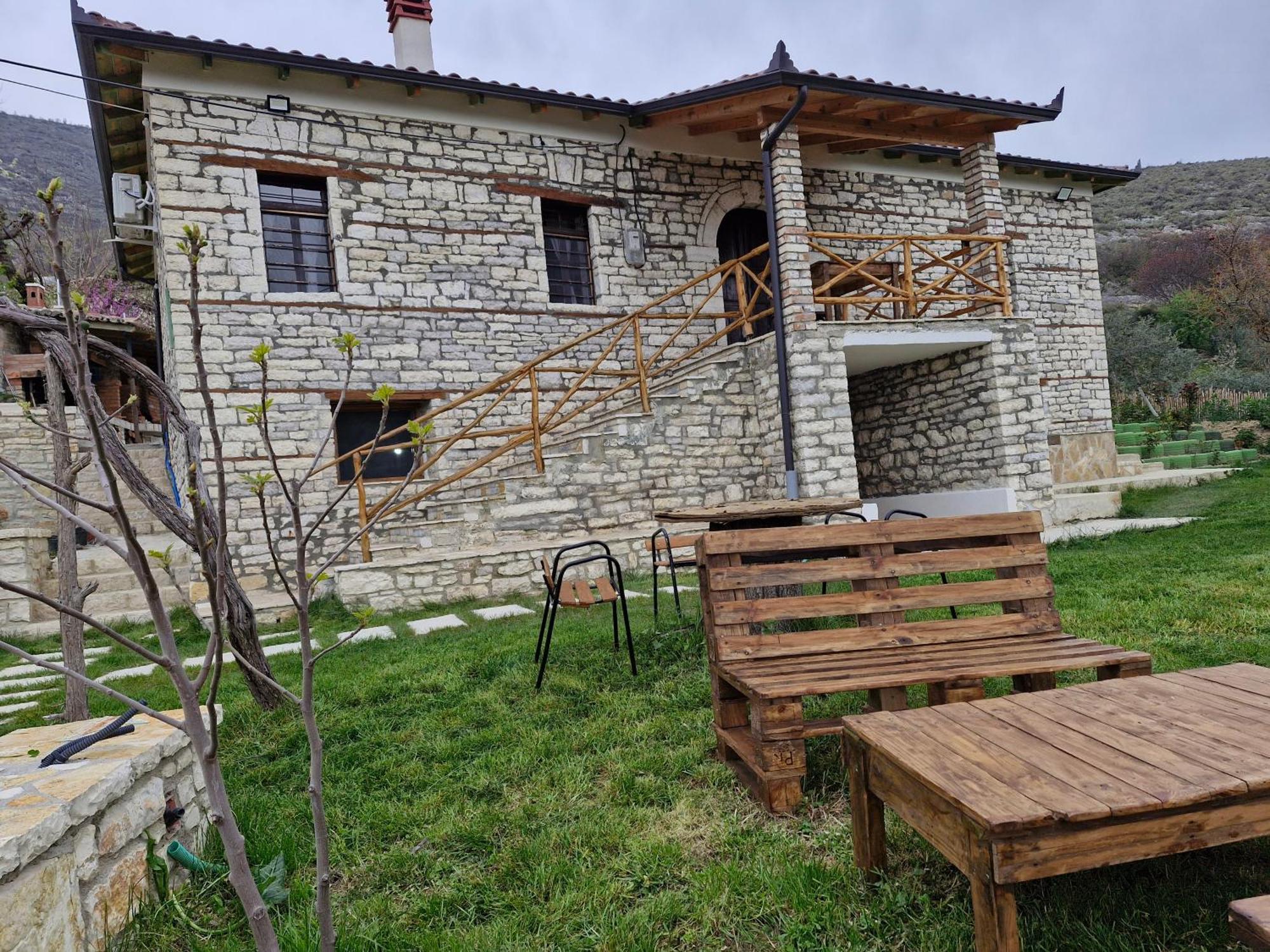 Villa Shpiragu Village Experience Берат Екстер'єр фото