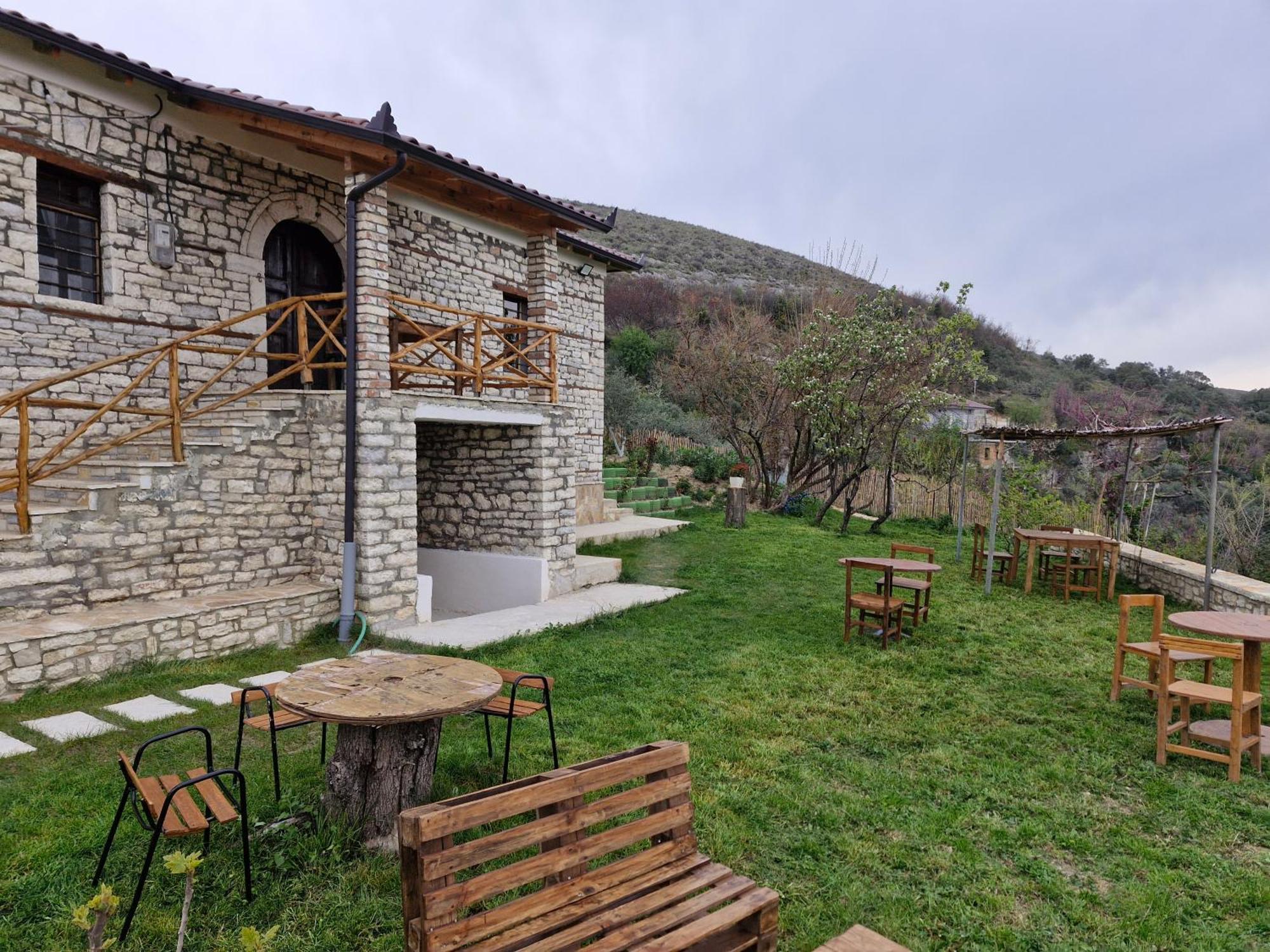 Villa Shpiragu Village Experience Берат Екстер'єр фото